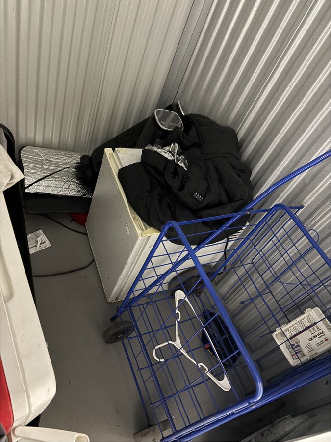 5 x 5 storage unit in Bronx, NY