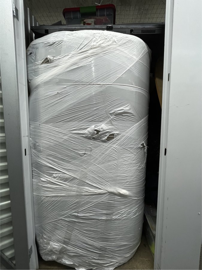 3 x 5 storage unit in Bronx, NY