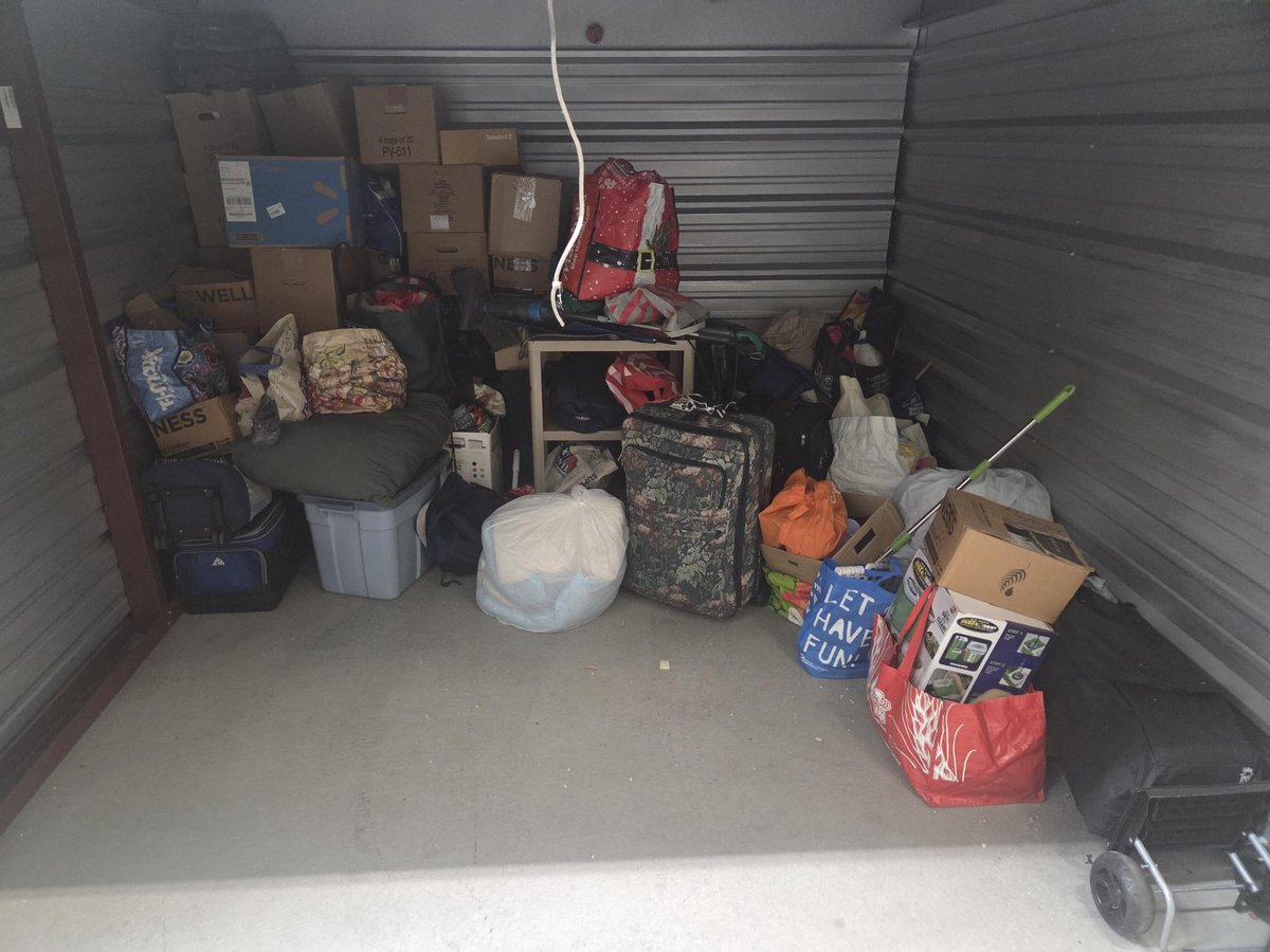 10 x 10 storage unit in Astoria, NY