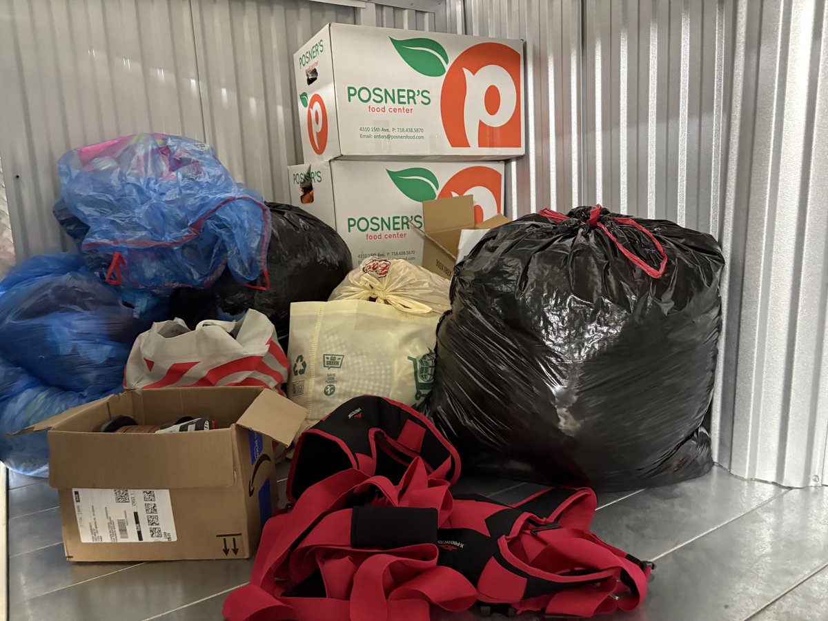 10 x 5 storage unit in Brooklyn, NY