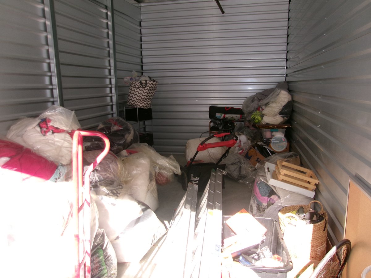 10 x 20 storage unit in Menifee, CA