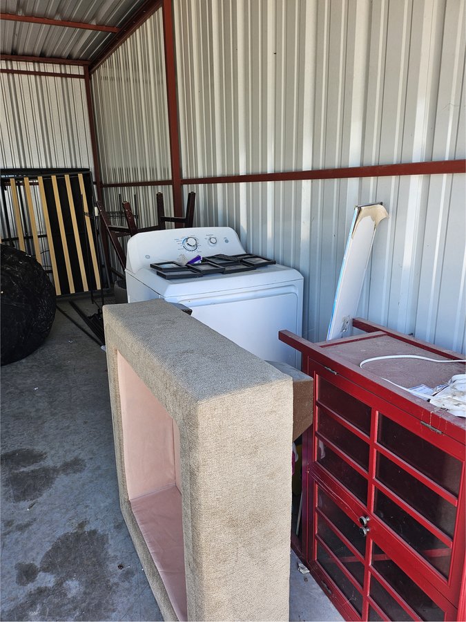 10 x 30 storage unit in Crowley, TX