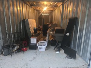 10 x 10 storage unit in Cincinnati, OH