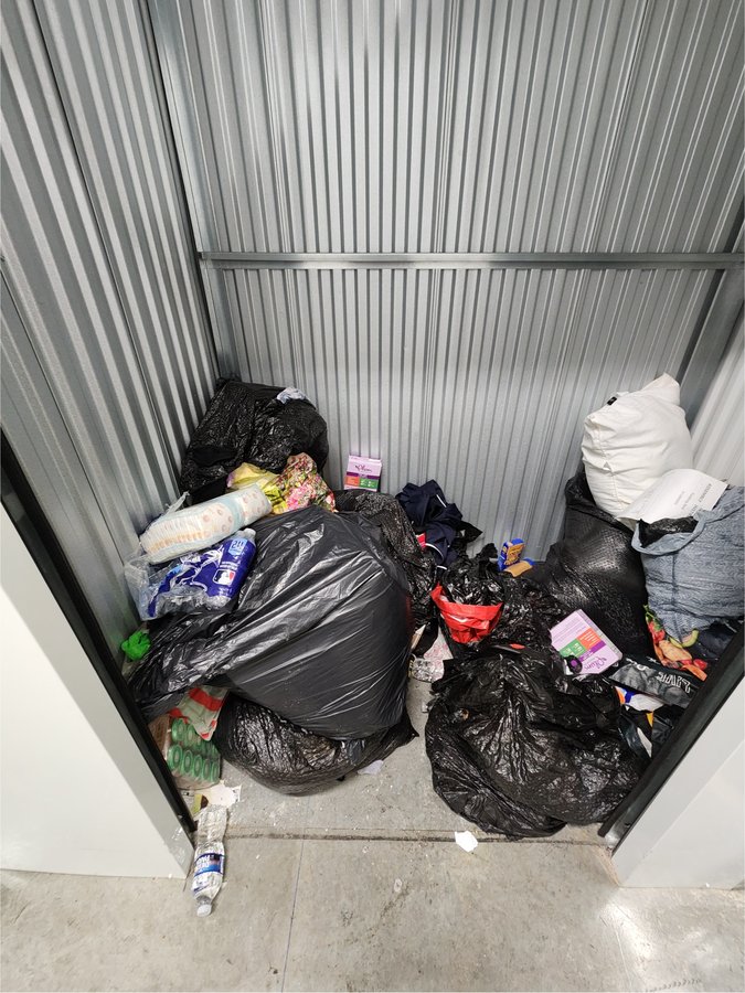 5 x 5 storage unit in Philadelphia, PA