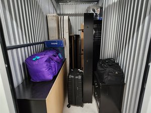 5 x 10 storage unit in Philadelphia, PA
