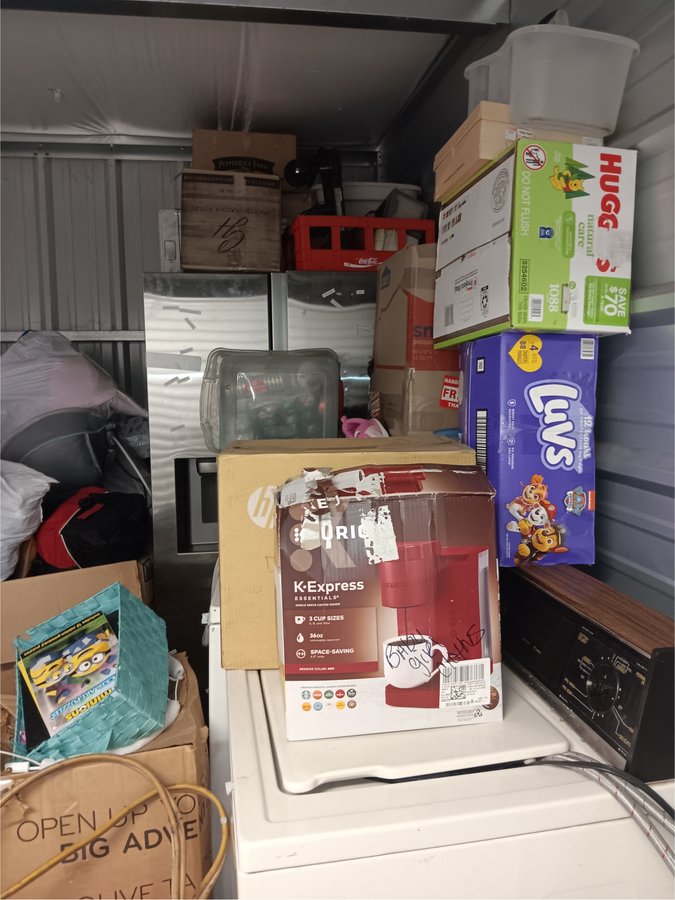 10 x 10 storage unit in Fort Wayne, IN