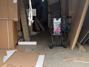 10 x 30 storage unit in Manalapan, NJ