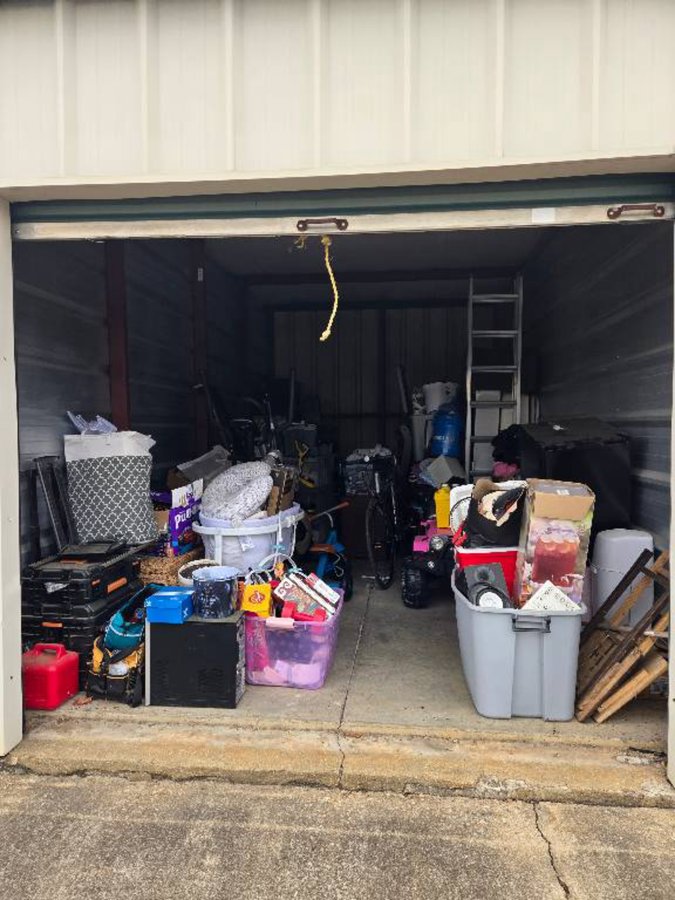10 x 20 storage unit in Columbus, GA