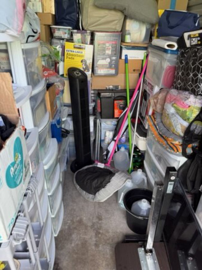 5 x 10 storage unit in Miami, FL