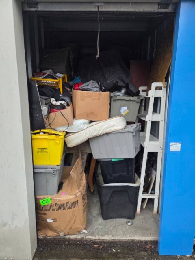 5 x 10 storage unit in Charlestown, IN