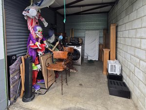 10 x 15 storage unit in Pittsburgh, PA