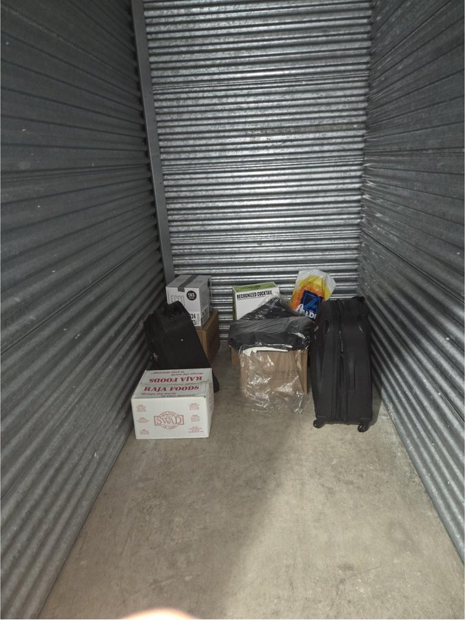 5 x 10 storage unit in Pittsburgh, PA