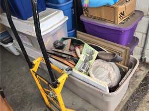 10 x 25 storage unit in Pittsburgh, PA
