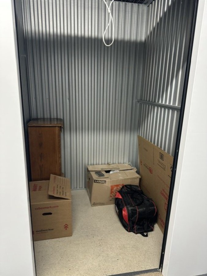 5 x 5 storage unit in Dearborn, MI