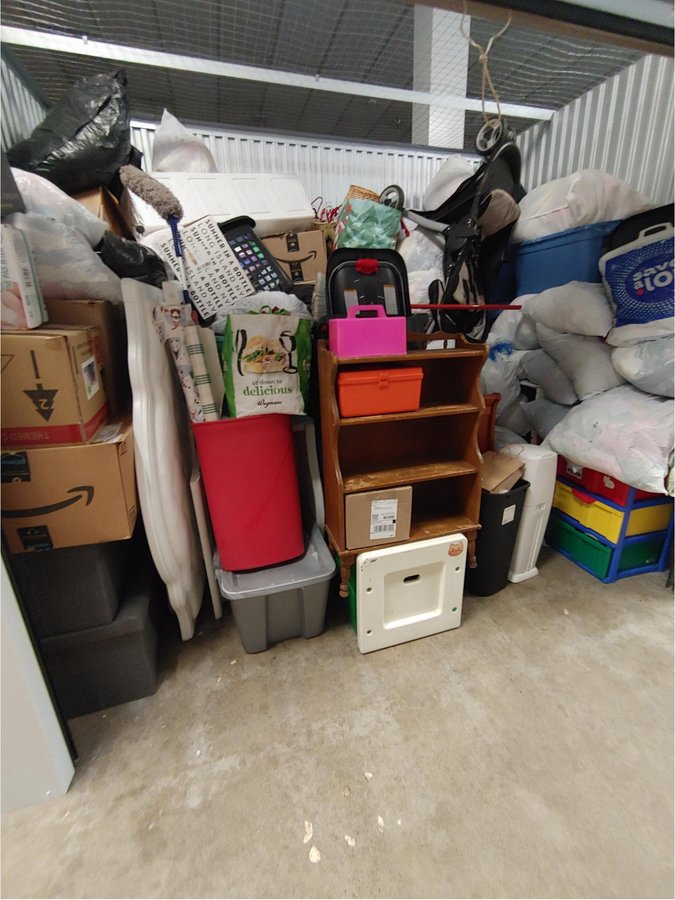 10 x 7 storage unit in Lockport, NY