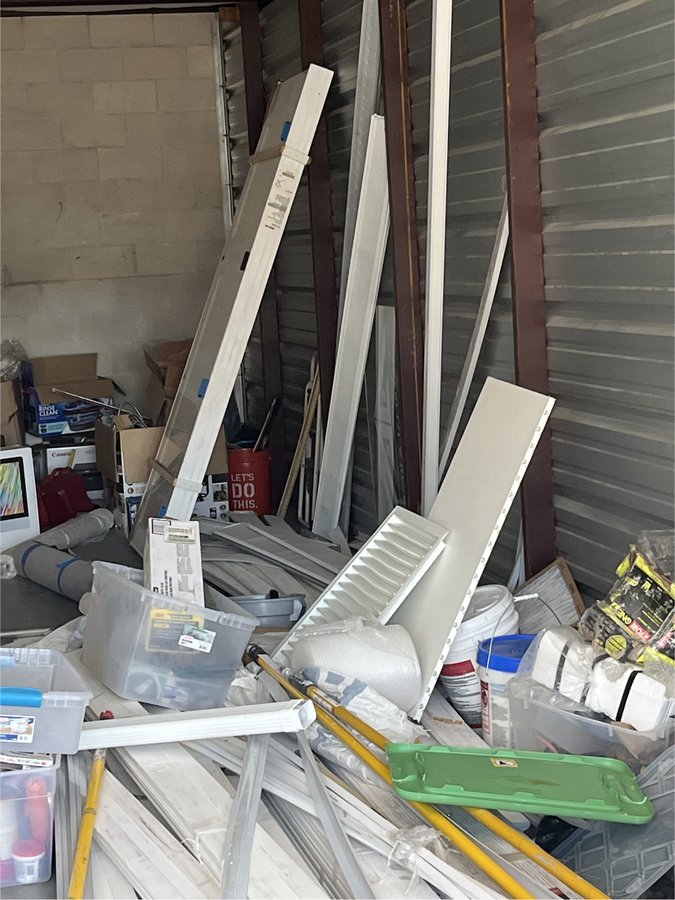 10 x 40 storage unit in Tampa, FL