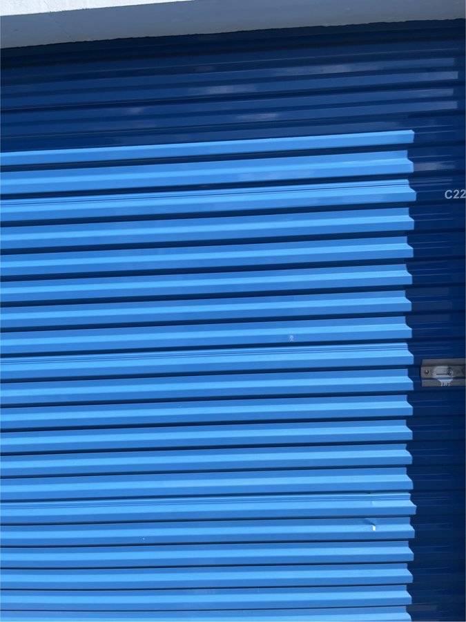 10 x 40 storage unit in Tampa, FL