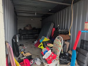 10 x 25 storage unit in Lisle, IL