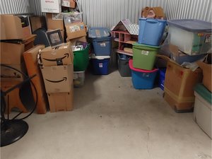 10 x 10 storage unit in Lockport, NY