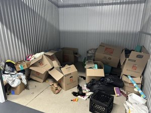 10 x 10 storage unit in Dearborn, MI