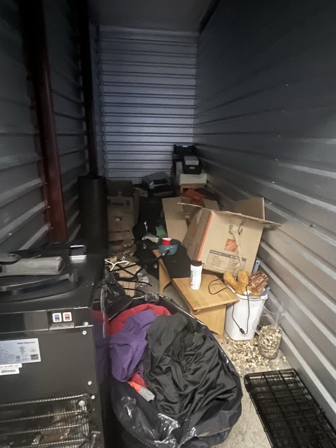 5 x 15 storage unit in Ranson, WV