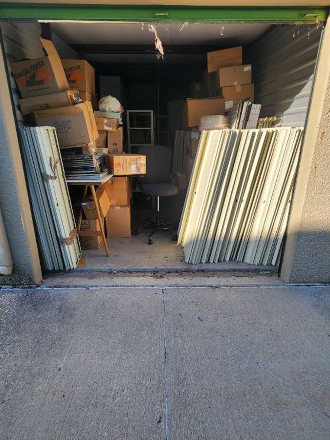 10 x 30 storage unit in Columbus, OH