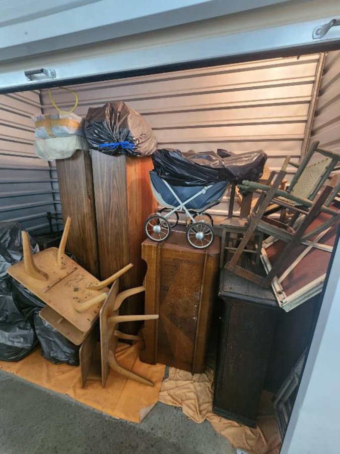 10 x 5 storage unit in Columbus, OH