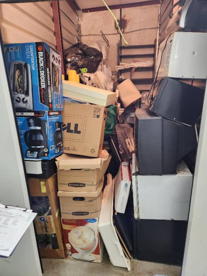 5 x 10 storage unit in Columbus, OH