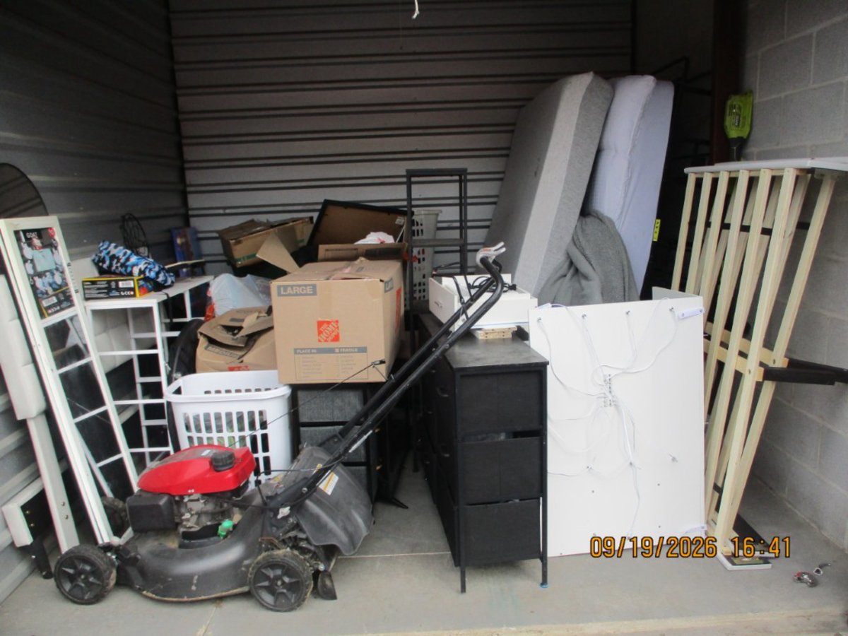 10 x 10 storage unit in Schererville, IN