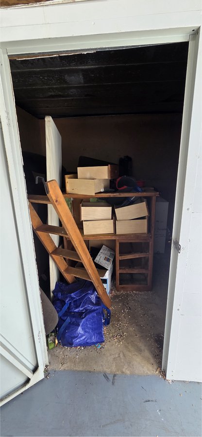 10 x 10 storage unit in Biloxi, MS