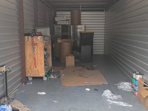 10 x 30 storage unit in Brown Deer, WI