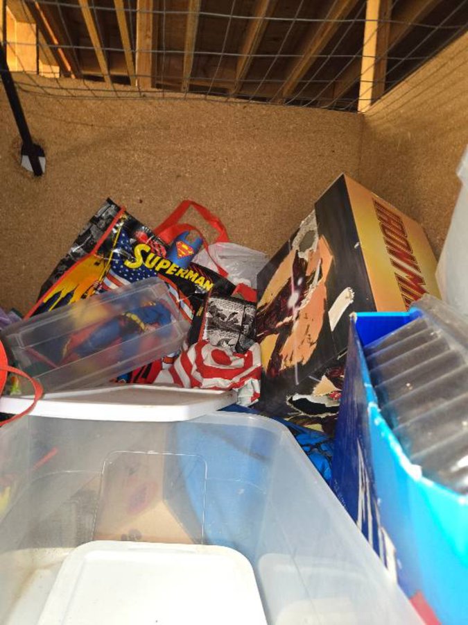 4 x 4 storage unit in Santa Monica, CA