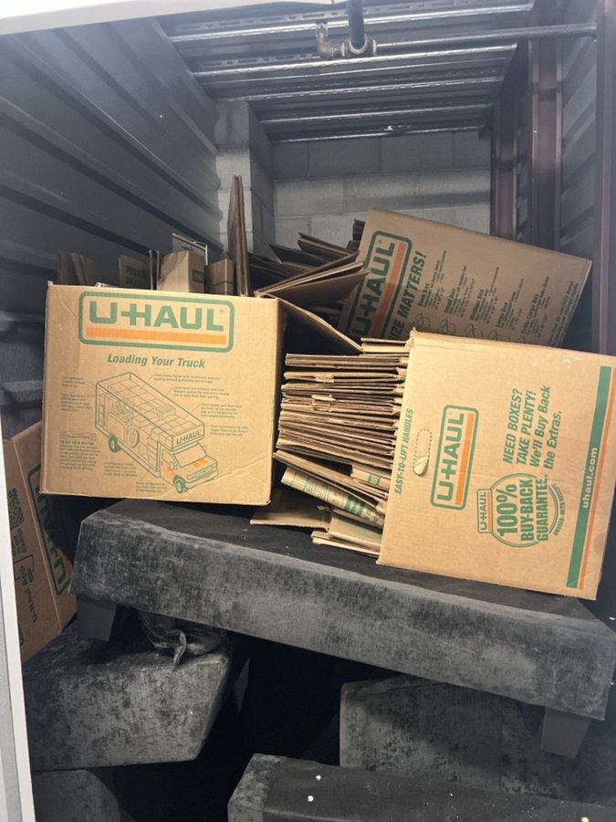 5 x 10 storage unit in Antioch, CA