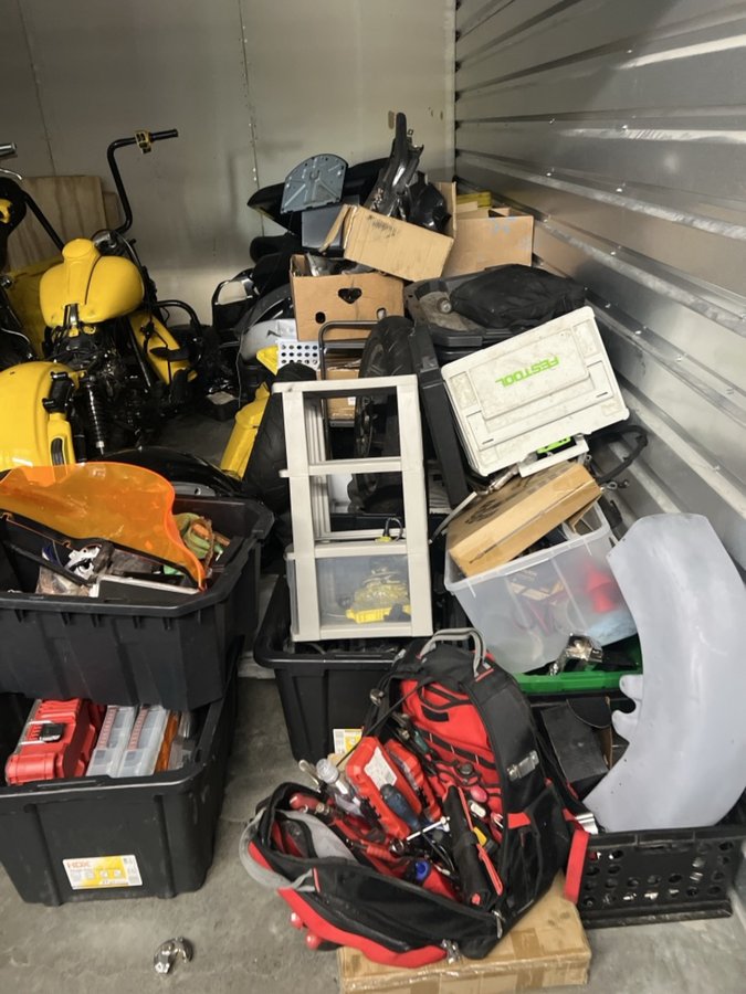10 x 15 storage unit in Antioch, CA
