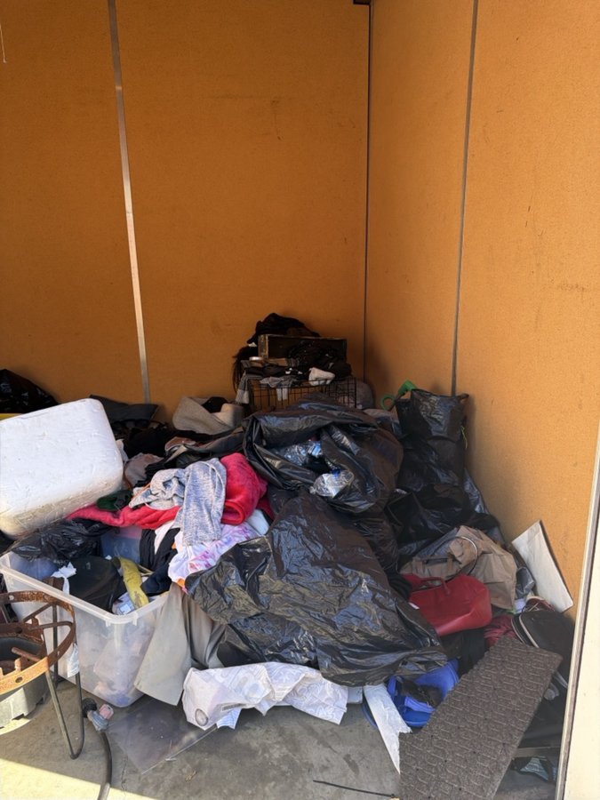 10 x 10 storage unit in Antioch, CA
