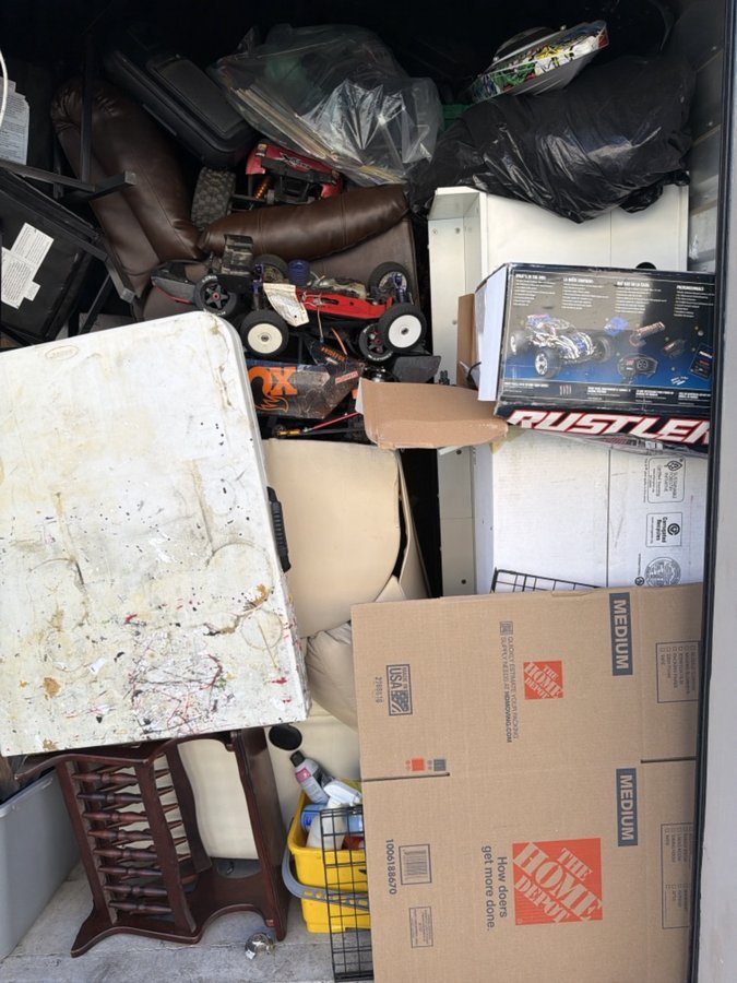 10 x 10 storage unit in Antioch, CA