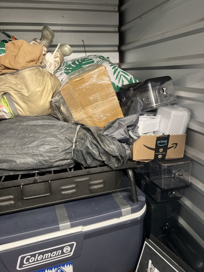 5 x 5 storage unit in Oakley, CA