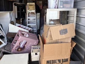 10 x 25 storage unit in Oakley, CA