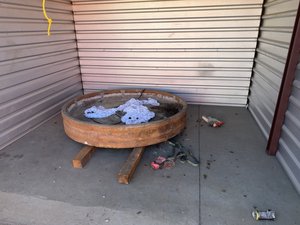 10 x 10 storage unit in Oakley, CA