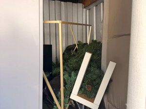 10 x 10 storage unit in Derby, CT