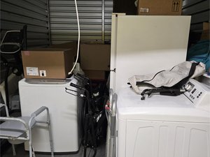 10 x 15 storage unit in Charlotte, NC