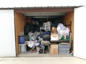 10 x 15 storage unit in Fresno, CA