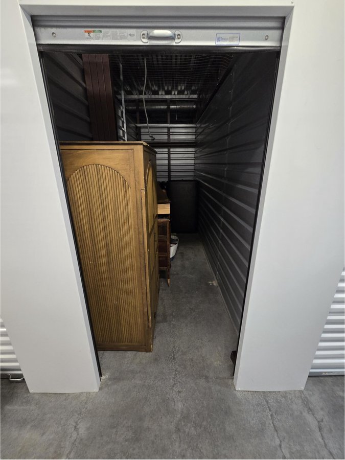 5 x 15 storage unit in Charleston, SC