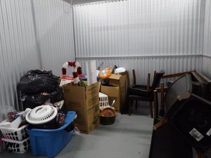 10 x 10 storage unit in Biloxi, MS