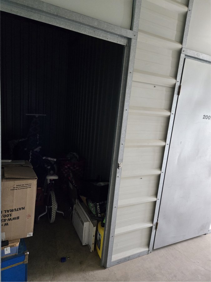 5 x 10 storage unit in Downingtown, PA