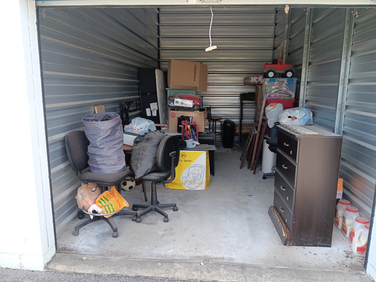 10 x 20 storage unit in Frankfort, IN