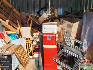 10 x 10 storage unit in Ringwoodii, IL