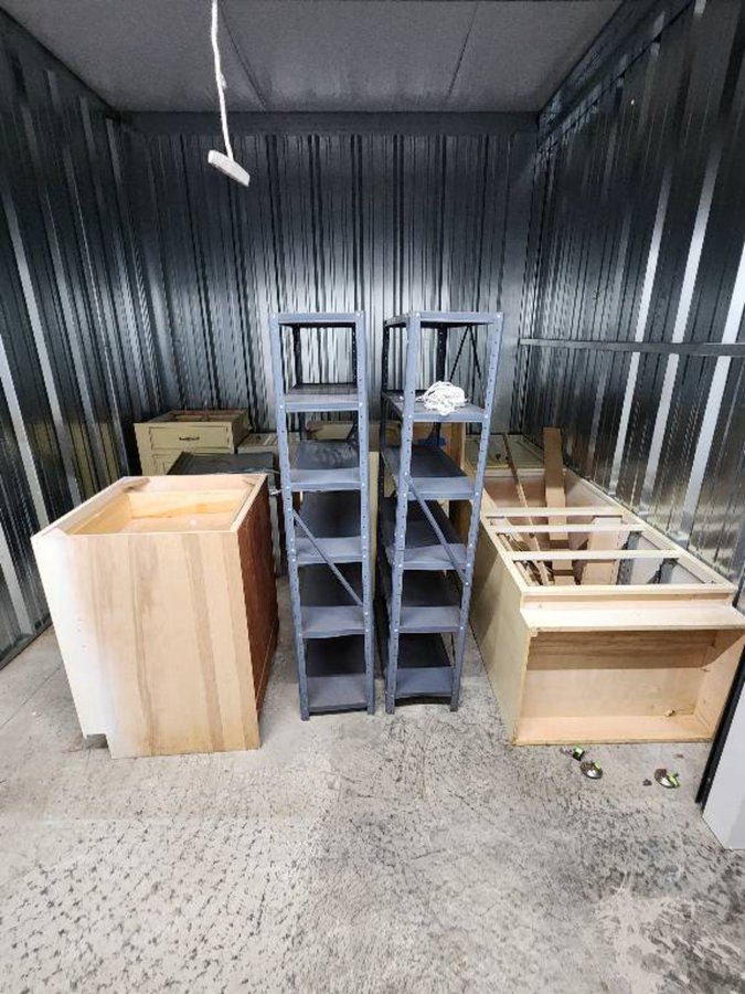 10 x 10 storage unit in Ringwoodii, IL
