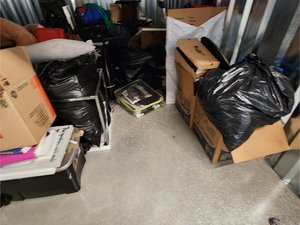 10 x 15 storage unit in Dunwoody, GA