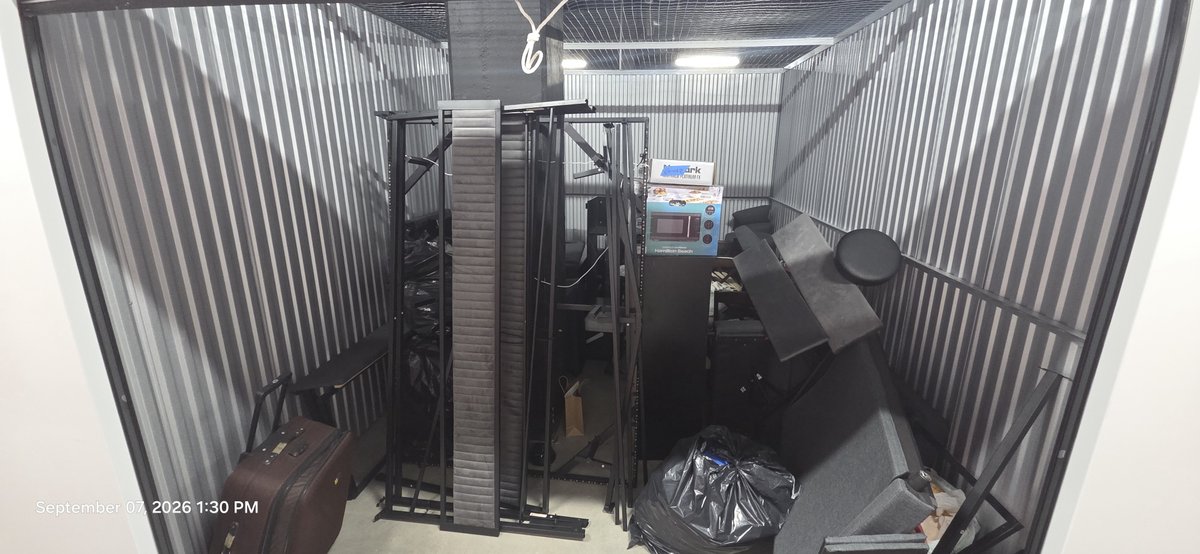 10 x 15 storage unit in Schenectady, NY